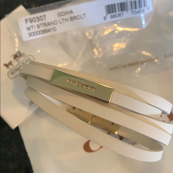 White leather Coach bracelet - Picture 3 of 4